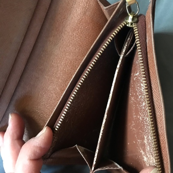 Louis Vuitton wallet - Picture 6 of 6